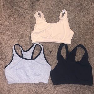 Different color sport bras size small